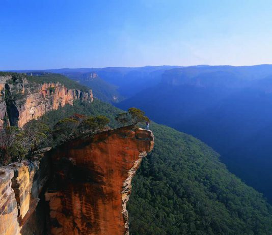 blue mountains