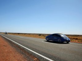 Voiture solaire Australie